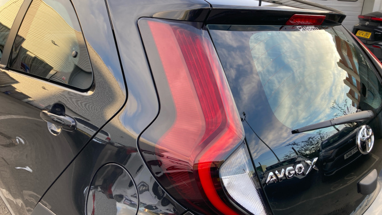 Toyota Aygo X 1.0 VVT-i Pure 5dr Petrol Hatchback